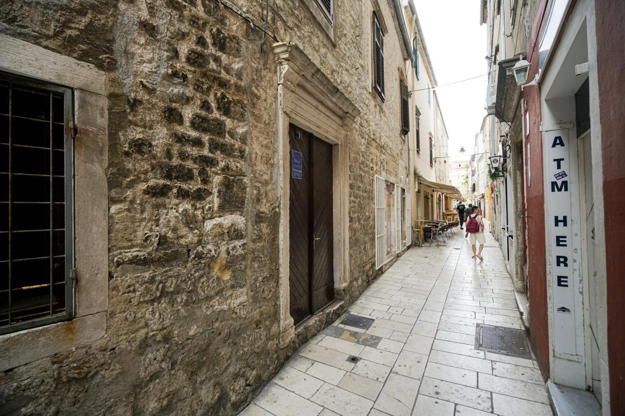 Brudet In The Heart Of Old Town